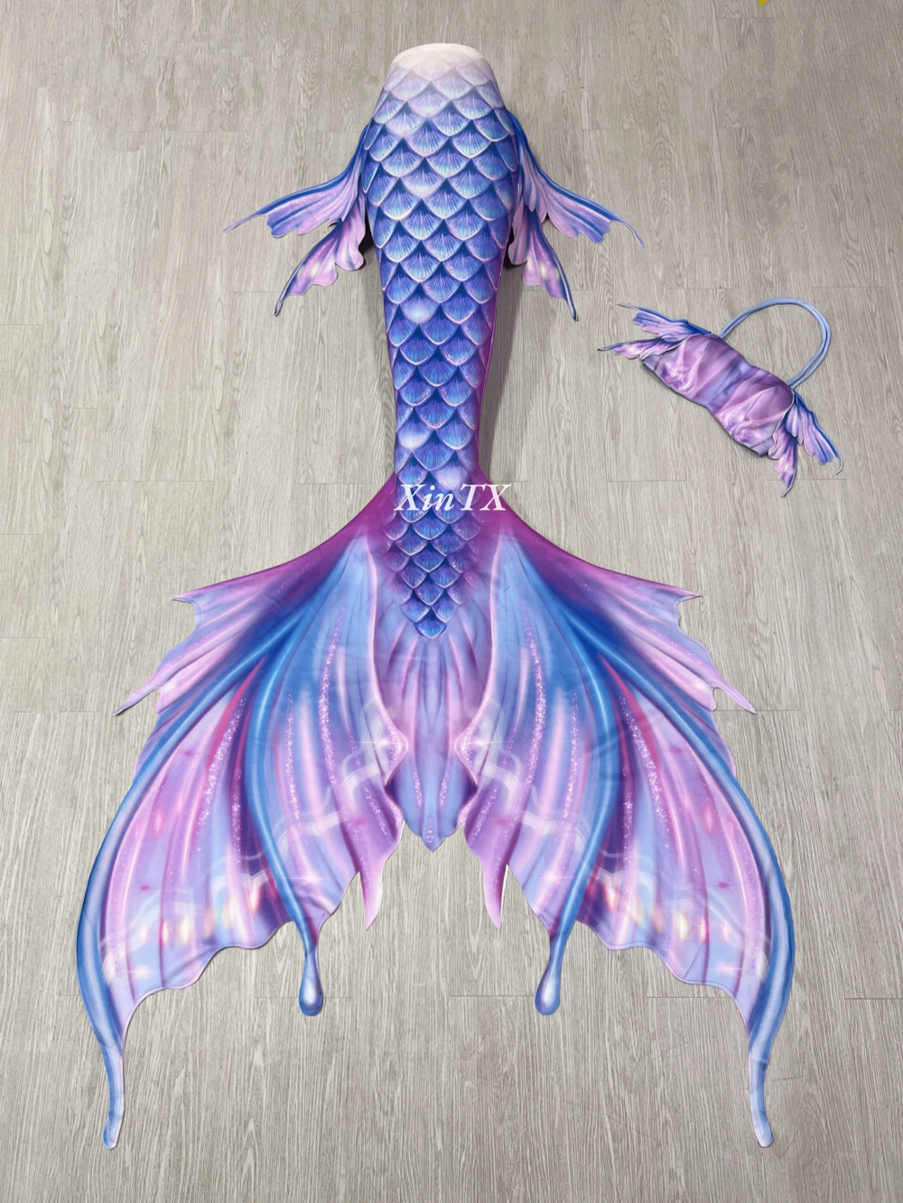 Adult Mermaid Tail Swimsuit wi - Aquarium & Marine Museum Universiti Malaysia Sabah Kota Kinabalu Sabah Photos recensie en prijs